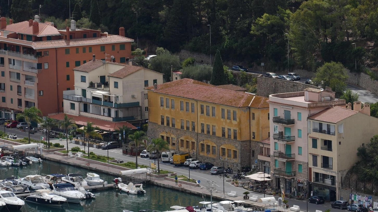 Il Comune ha pubblicato gli avvisi per l’assegnazione dei posti barca, che sarà a sorteggio, sul. sito istituzionale istruzioni e tariffe Il Comune ha pubblicato gli avvisi per l’assegnazione dei posti barca, che sarà a sorteggio, sul. sito istituzionale istruzioni e tariffe