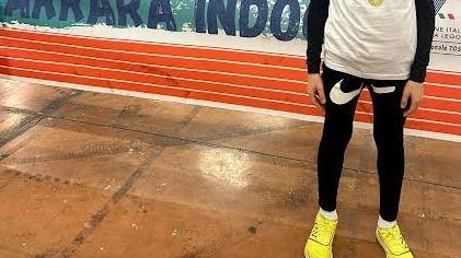 Mattia Falciani, giovane atleta di Sinalunga, reduce dalla conquista di due medaglie d’oro ai campionati toscani categoria ’ragazzi’, nei salti in alto e in lungo Mattia Falciani, giovane atleta di Sinalunga, reduce dalla conquista di due medaglie d’oro ai campionati toscani categoria ’ragazzi’, nei salti in alto e in lungo