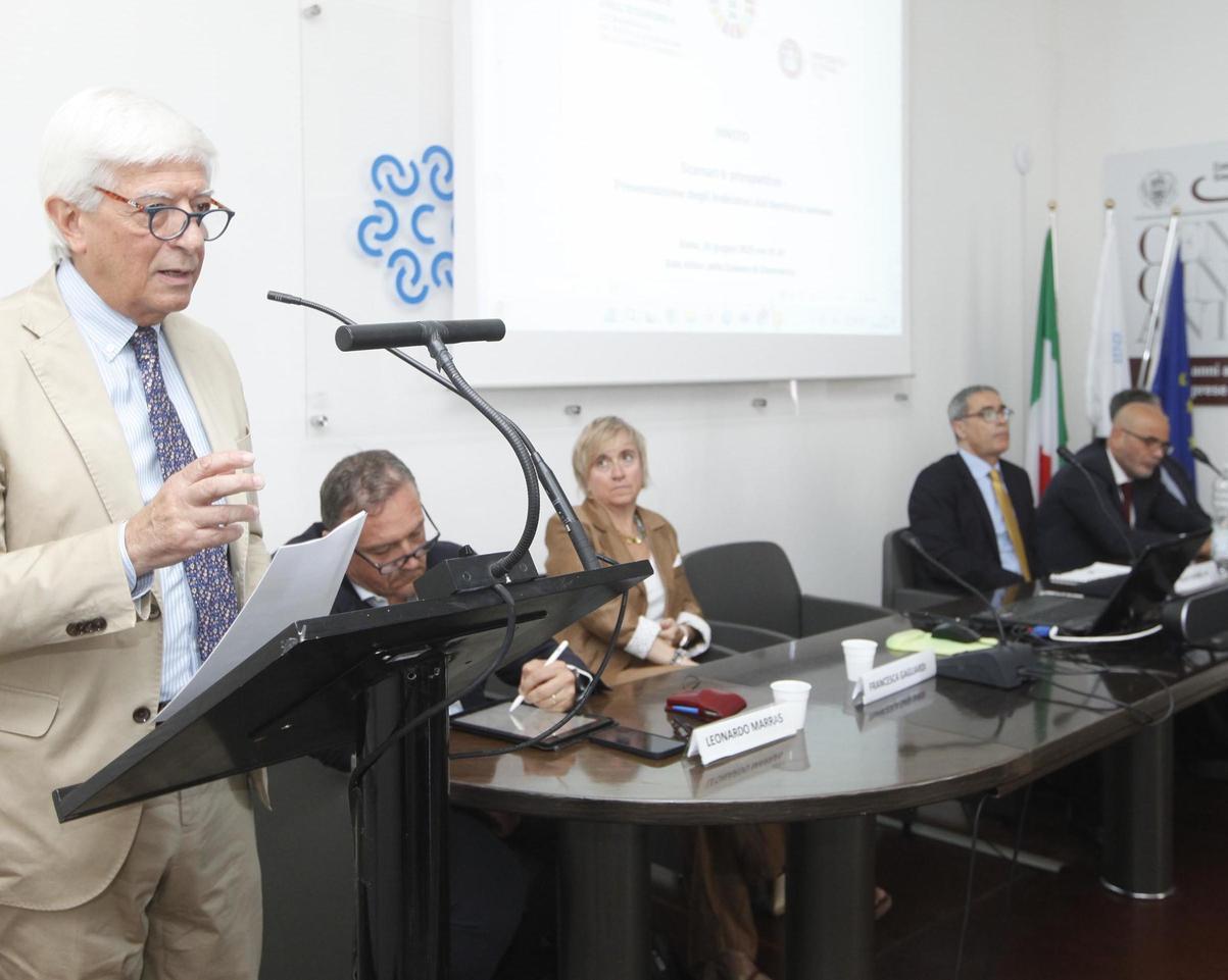 Crolla l’export, male la farmaceutica, la camperistica e anche il vino Crolla l’export, male la farmaceutica, la camperistica e anche il vino