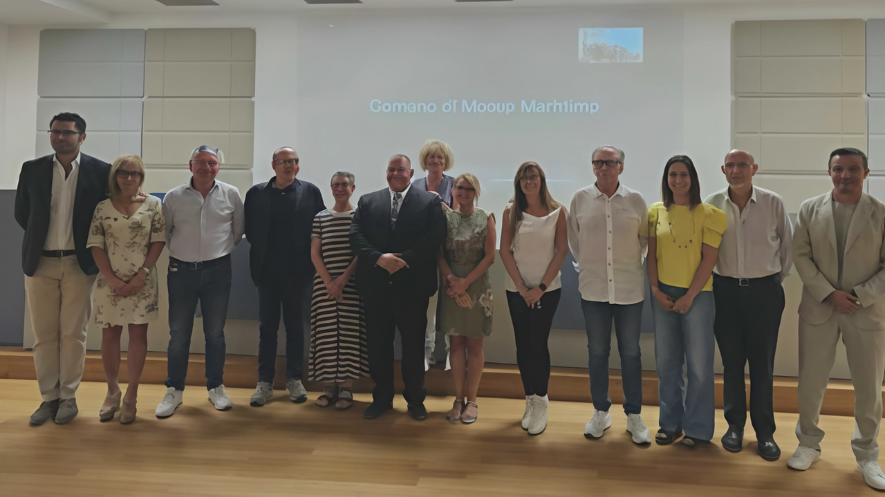 L’assemblea del Coeso durante la quale si sono rinnovati gli incarichi L’assemblea del Coeso durante la quale si sono rinnovati gli incarichi