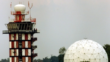 Guasto al centro radar del Nord-Ovest: è già accaduto altre volte. I precedenti negli Usa (e non solo)