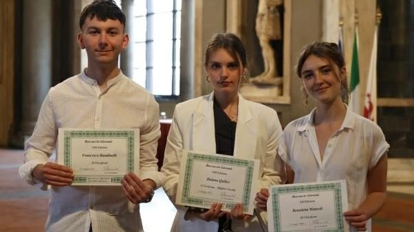 Daiana Quilici, 18 anni, (al centro) è una studentessa del “Nottolini“ di Lucca Daiana Quilici, 18 anni, (al centro) è una studentessa del “Nottolini“ di Lucca