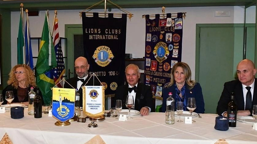 Il Lions Poggio a Caiano Carmignano Medicei festeggia 40 anni di impegno sociale con il governatore distrettuale e progetti educativi sulle api e gli scacchi. Focus sul sostegno alle fasce vulnerabili e alla formazione scolastica. Il Lions Poggio a Caiano Carmignano Medicei festeggia 40 anni di impegno sociale con il governatore distrettuale e progetti educativi sulle api e gli scacchi. Focus sul sostegno alle fasce vulnerabili e alla formazione scolastica.