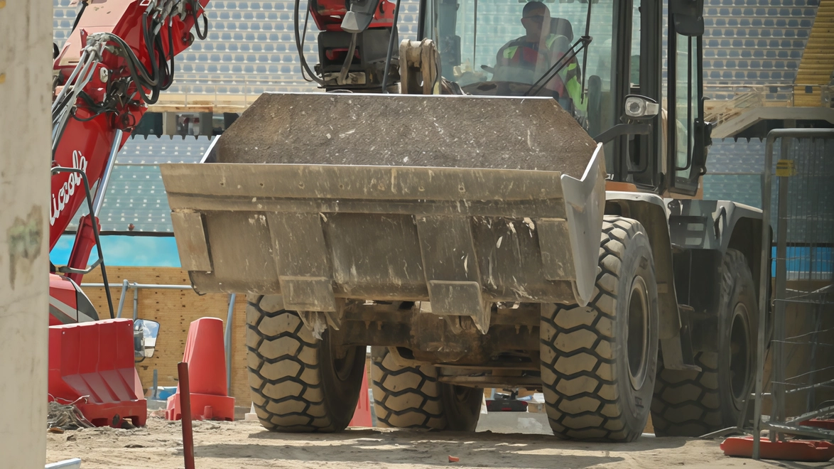 Fischio d’inizio nello stadio-cantiere, stasera alle 20 la prima partita della storia senza Curva Fiesole Fischio d’inizio nello stadio-cantiere, stasera alle 20 la prima partita della storia senza Curva Fiesole