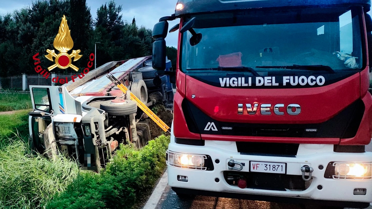 Incidente a Fucecchio alle prime luci dell'alba di oggi, 10 ottobre Incidente a Fucecchio alle prime luci dell'alba di oggi, 10 ottobre