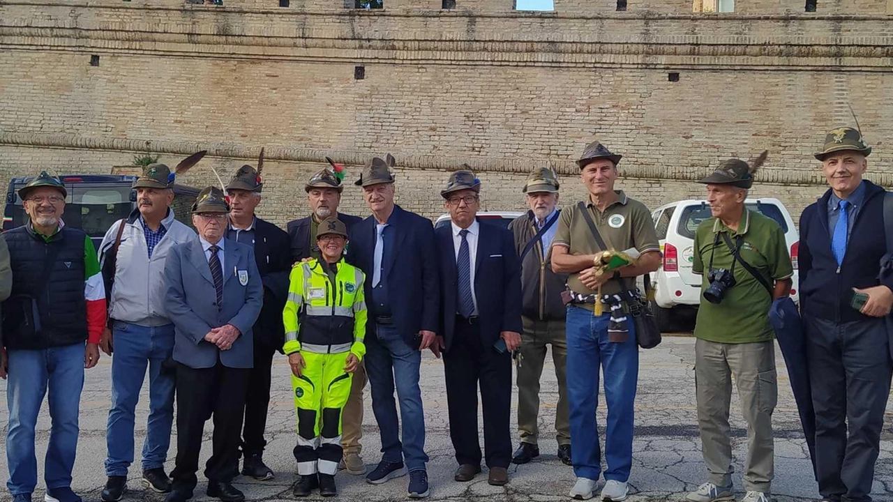 Il gruppo Versilia dell’Associazione Nazionale Alpini ha partecipato al raduno del quarto raggruppamento, e primo pellegrinaggio della famiglia alpina, svoltosi... Il gruppo Versilia dell’Associazione Nazionale Alpini ha partecipato al raduno del quarto raggruppamento, e primo pellegrinaggio della famiglia alpina, svoltosi...