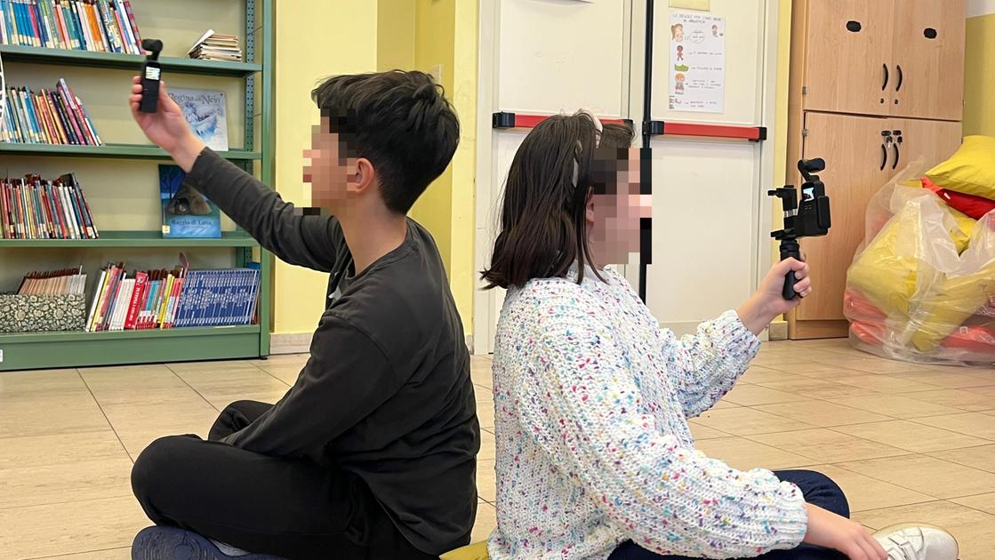 Oltre lo Schermo: il cinema e il video protagonisti nelle scuole fiorentine Oltre lo Schermo: il cinema e il video protagonisti nelle scuole fiorentine