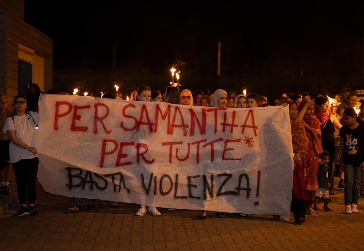 Femminicidio Sant’Ermete: "Dolore più sopportabile con l’abbraccio della città"