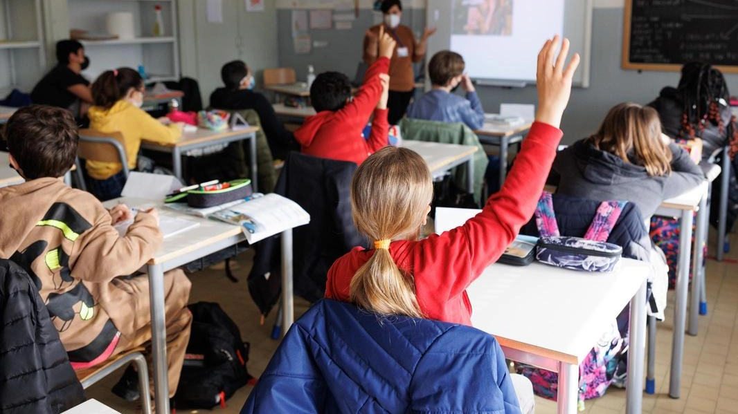 Gli interventi di riqualificazione hanno riguardato 16 scuole sul territorio ripolese Gli interventi di riqualificazione hanno riguardato 16 scuole sul territorio ripolese