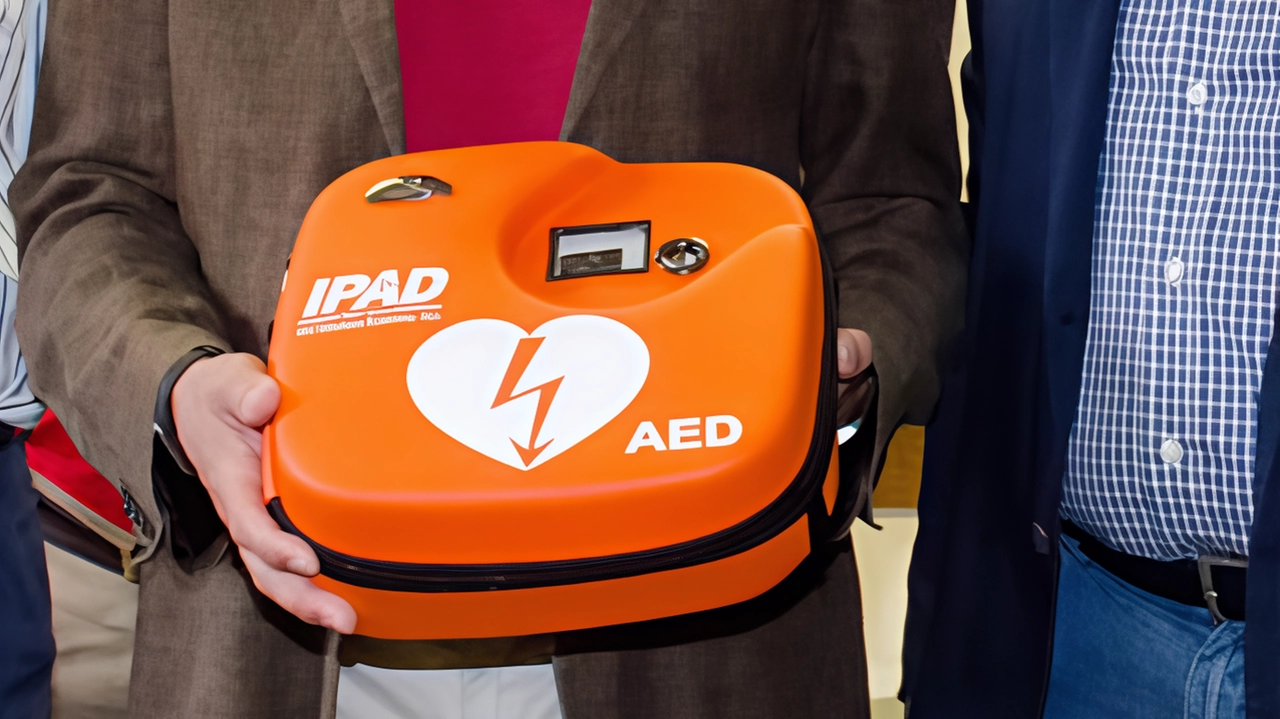 Grande partecipazione al primo corso di manovre salvavita a Barga, promosso da Commissione Pari Opportunità e Misericordia del Barghigiano. Prossimi appuntamenti per imparare le tecniche di rianimazione e utilizzo del defibrillatore. Grande partecipazione al primo corso di manovre salvavita a Barga, promosso da Commissione Pari Opportunità e Misericordia del Barghigiano. Prossimi appuntamenti per imparare le tecniche di rianimazione e utilizzo del defibrillatore.