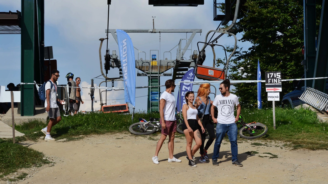Turisti in montagna