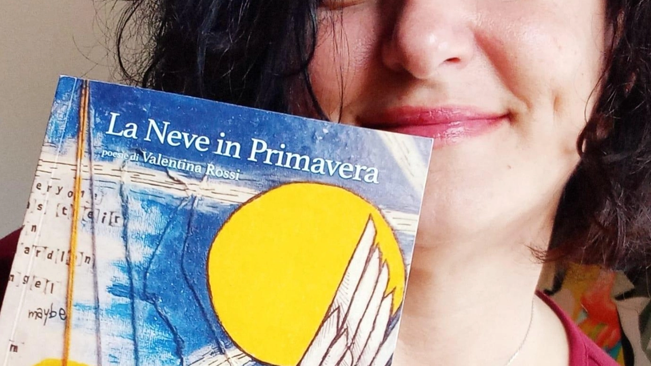 La casa editrice Tara Editoria lancia la collana "Rosa Canina" dedicata alle raccolte di poesia, con il primo volume di Valentina Rossi. La poetessa condivide il suo rapporto con la scrittura e l'ispirazione dietro le sue opere. La casa editrice Tara Editoria lancia la collana "Rosa Canina" dedicata alle raccolte di poesia, con il primo volume di Valentina Rossi. La poetessa condivide il suo rapporto con la scrittura e l'ispirazione dietro le sue opere.