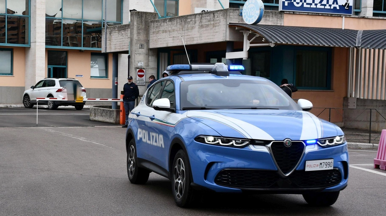 Mazzanti: «Sostituire il presidio della caserma con uno spazio comunale utilizzabile a turno dalle forze dell’ordine» Mazzanti: «Sostituire il presidio della caserma con uno spazio comunale utilizzabile a turno dalle forze dell’ordine»
