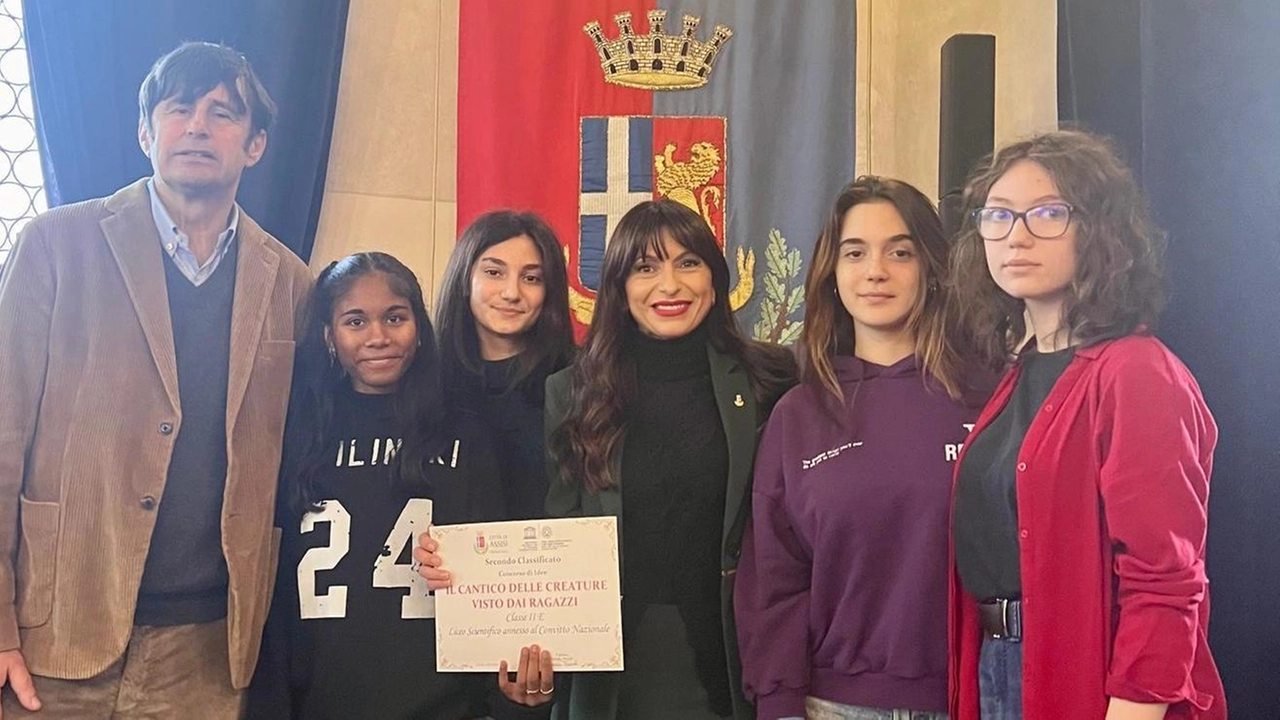 La premaizione. del concorso promosso dal Comune di Assisi La premaizione. del concorso promosso dal Comune di Assisi