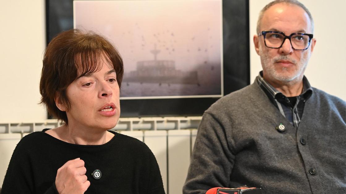 Fine vita, parte la raccolta firme: "Libertà di scelta con Laura Santi" Fine vita, parte la raccolta firme: "Libertà di scelta con Laura Santi"