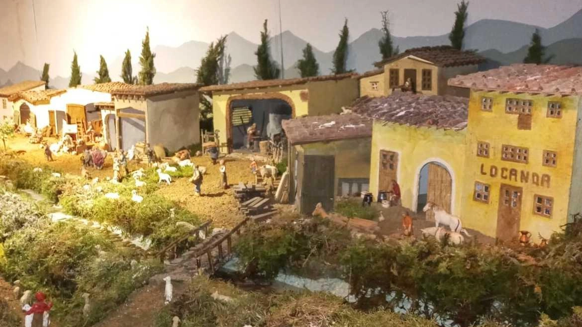 Il presepe realizzato da “Gli amici di Mauro“ Il presepe realizzato da “Gli amici di Mauro“