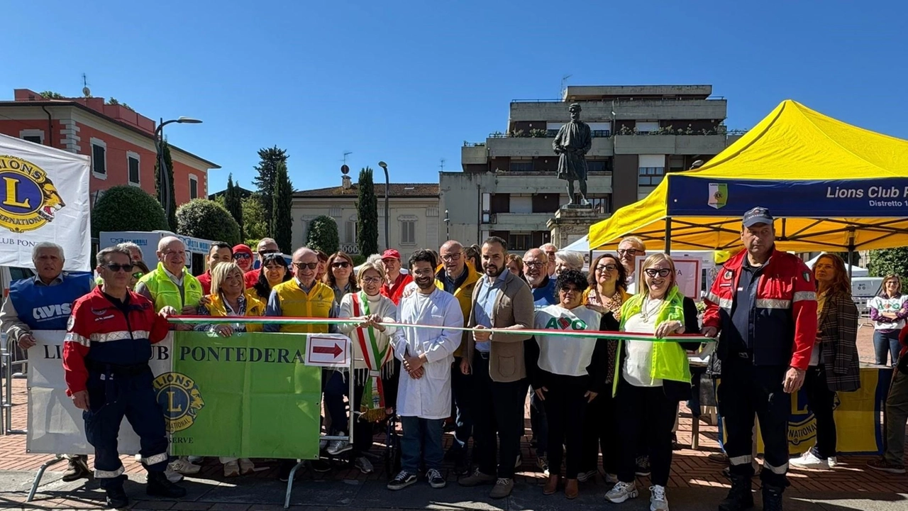 La salute scende in piazza: "750 persone in due giorni"