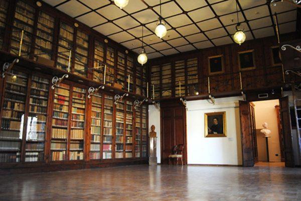 il linguaggio al centro di un incontro all8217accademia valdarnese del poggio