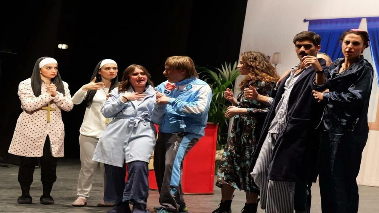 I. finanzieri si preparano a diventare attori: saliranno sul palco del Politeama per uno spettacolo a fini benefici I. finanzieri si preparano a diventare attori: saliranno sul palco del Politeama per uno spettacolo a fini benefici