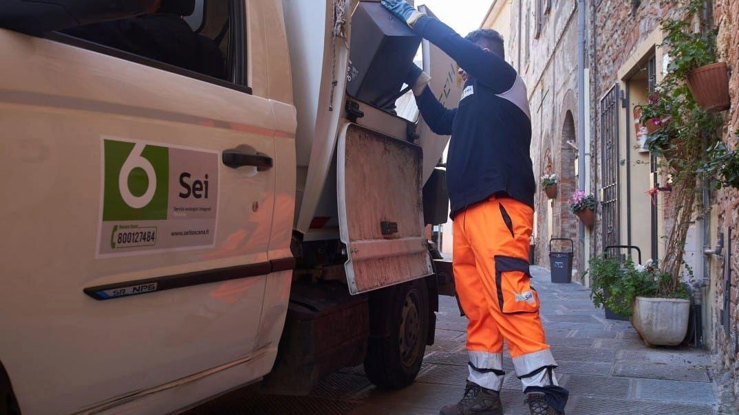 Episodio di violenza a Poggibonsi con un operatore ecologico rimasto ferito Episodio di violenza a Poggibonsi con un operatore ecologico rimasto ferito