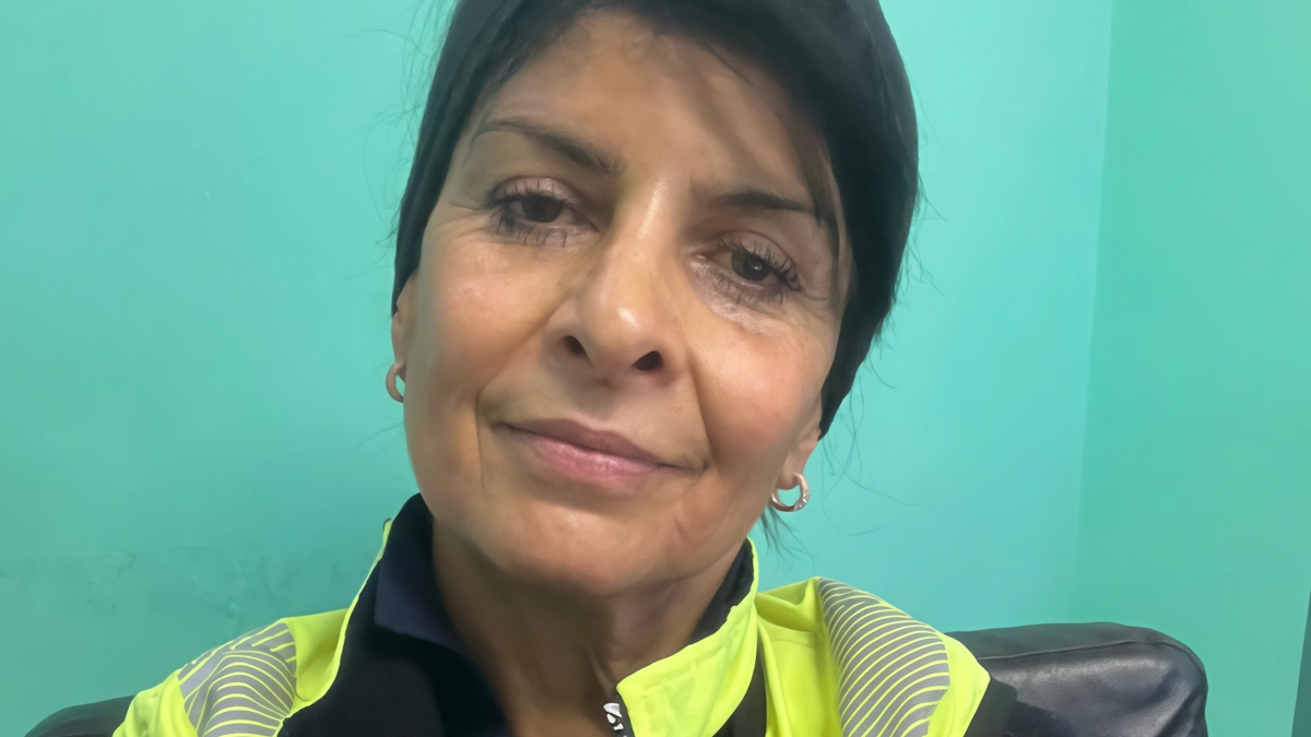 Tamine Azad, medico del 118, è in servizio da oltre 30 anni nell’emergenza medica: domenica sera era di turno alla Misericordia di Firenzuola Tamine Azad, medico del 118, è in servizio da oltre 30 anni nell’emergenza medica: domenica sera era di turno alla Misericordia di Firenzuola