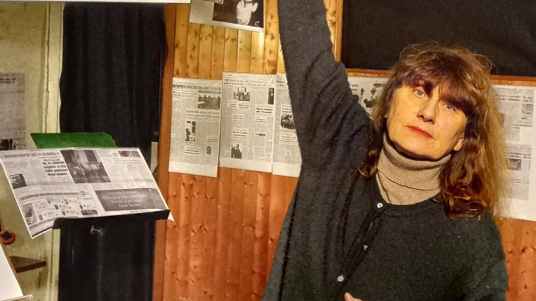 La stagione si apre con Pinocchia che debutterà anche in Germania. Poi la pièce sugli Etruschi che "parlano" e L’intervista al fantasma. Il ritorno dei Celestini e del radiodramma dedicato Carla Lonzi. La stagione si apre con Pinocchia che debutterà anche in Germania. Poi la pièce sugli Etruschi che "parlano" e L’intervista al fantasma. Il ritorno dei Celestini e del radiodramma dedicato Carla Lonzi.