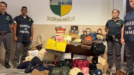 Sono 3.200 i pezzi sequestrati