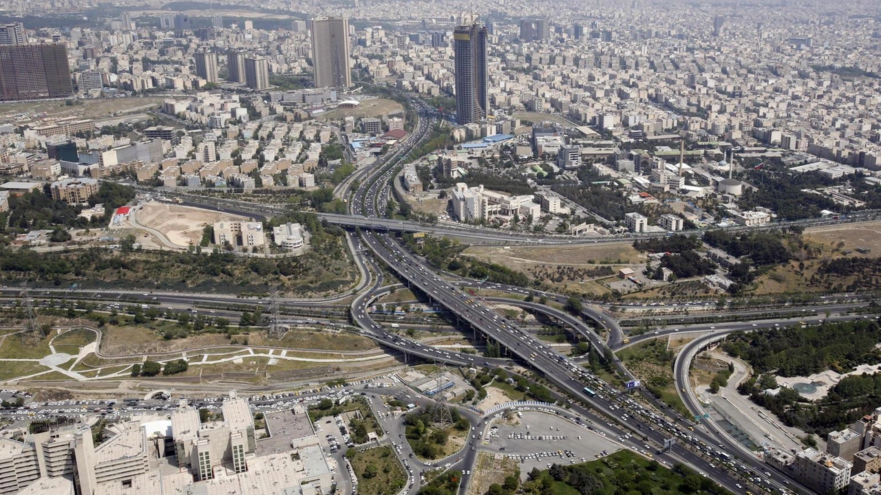 In diverse città del Paese dopo la preghiera del venerdì In diverse città del Paese dopo la preghiera del venerdì