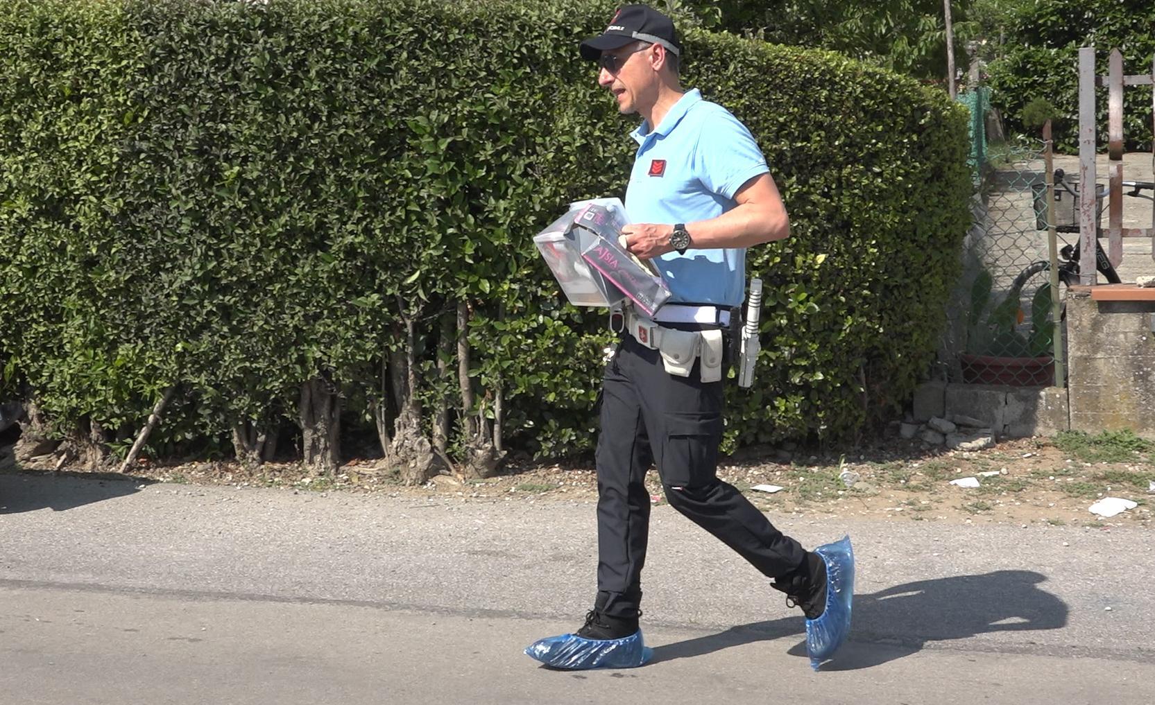 La comunità scossa. Il sindaco ferma tutto: "Corsi di supporto alle famiglie con i cani" La comunità scossa. Il sindaco ferma tutto: "Corsi di supporto alle famiglie con i cani"