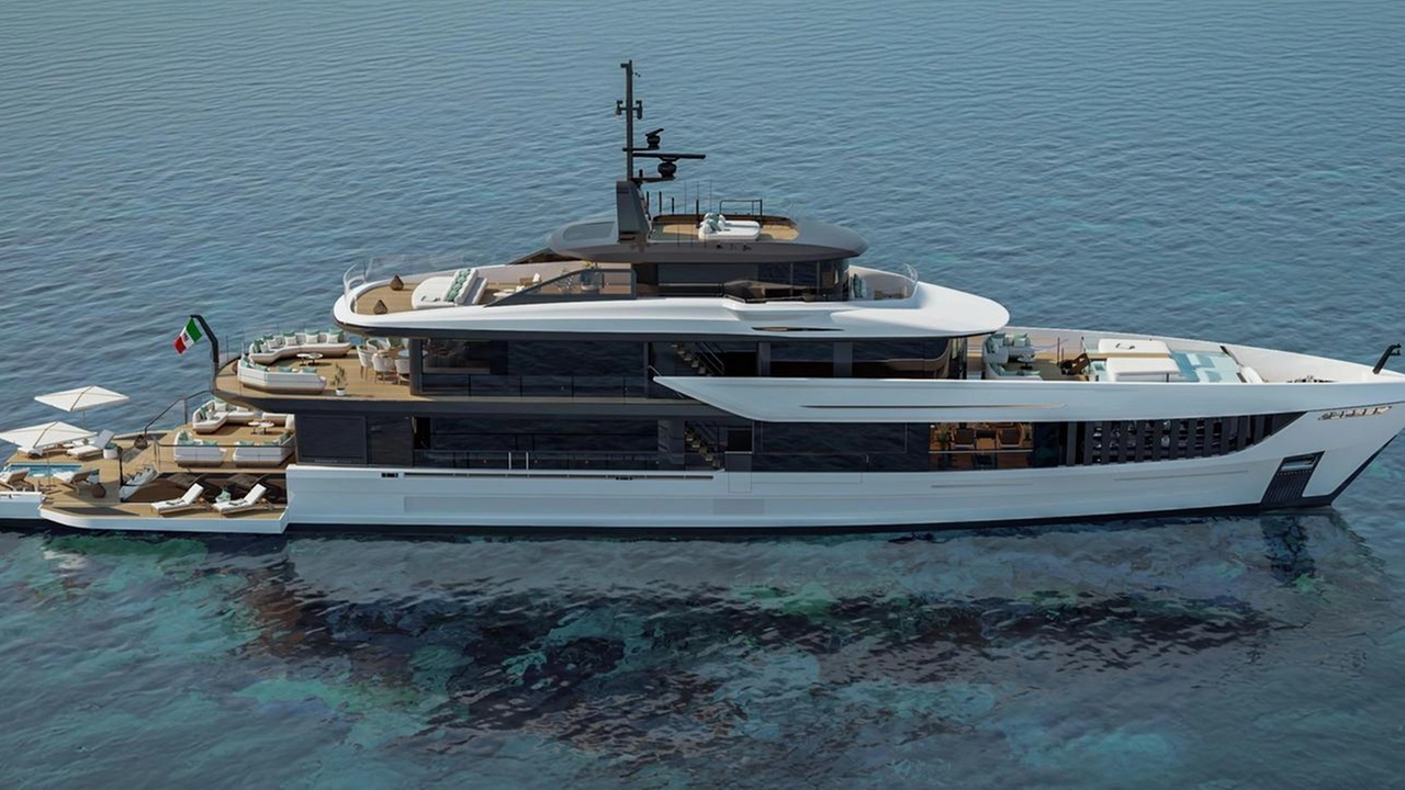Il Mangusta prodotto dal cantiere navale viareggino Overmarine. E’ stato presentato al salone nautico del principato di Monaco Il Mangusta prodotto dal cantiere navale viareggino Overmarine. E’ stato presentato al salone nautico del principato di Monaco