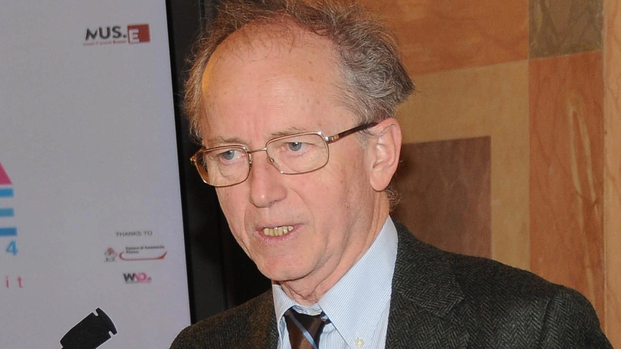 Sergio Givone è stato assessore alla Cultura di Firenze Sergio Givone è stato assessore alla Cultura di Firenze
