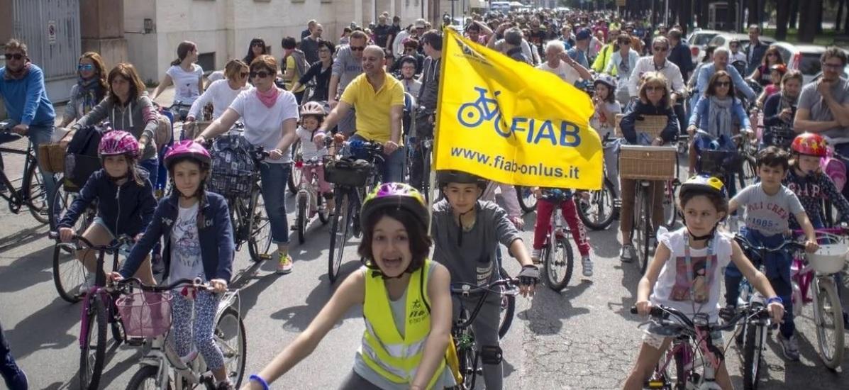 La Fiab chiede un freno: "Limite di velocità a 30 in tutti i centri urbani" La Fiab chiede un freno: "Limite di velocità a 30 in tutti i centri urbani"