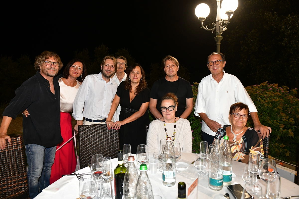 immagine di sfondo 4