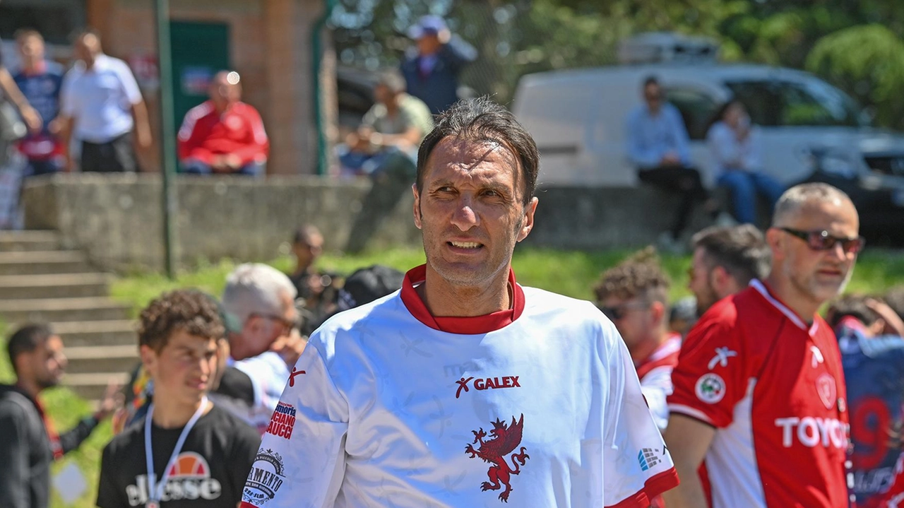 L’ex biancorosso Fabio Bazzani L’ex biancorosso Fabio Bazzani