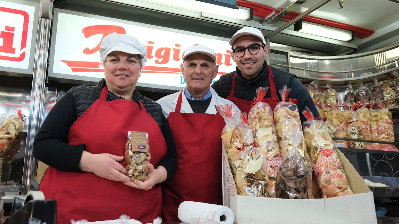 Sarzana: nocciole e notte bianca. Ottimo bilancio per la fiera, migliaia in centro