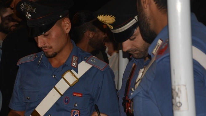 Indagini dei carabinieri Indagini dei carabinieri
