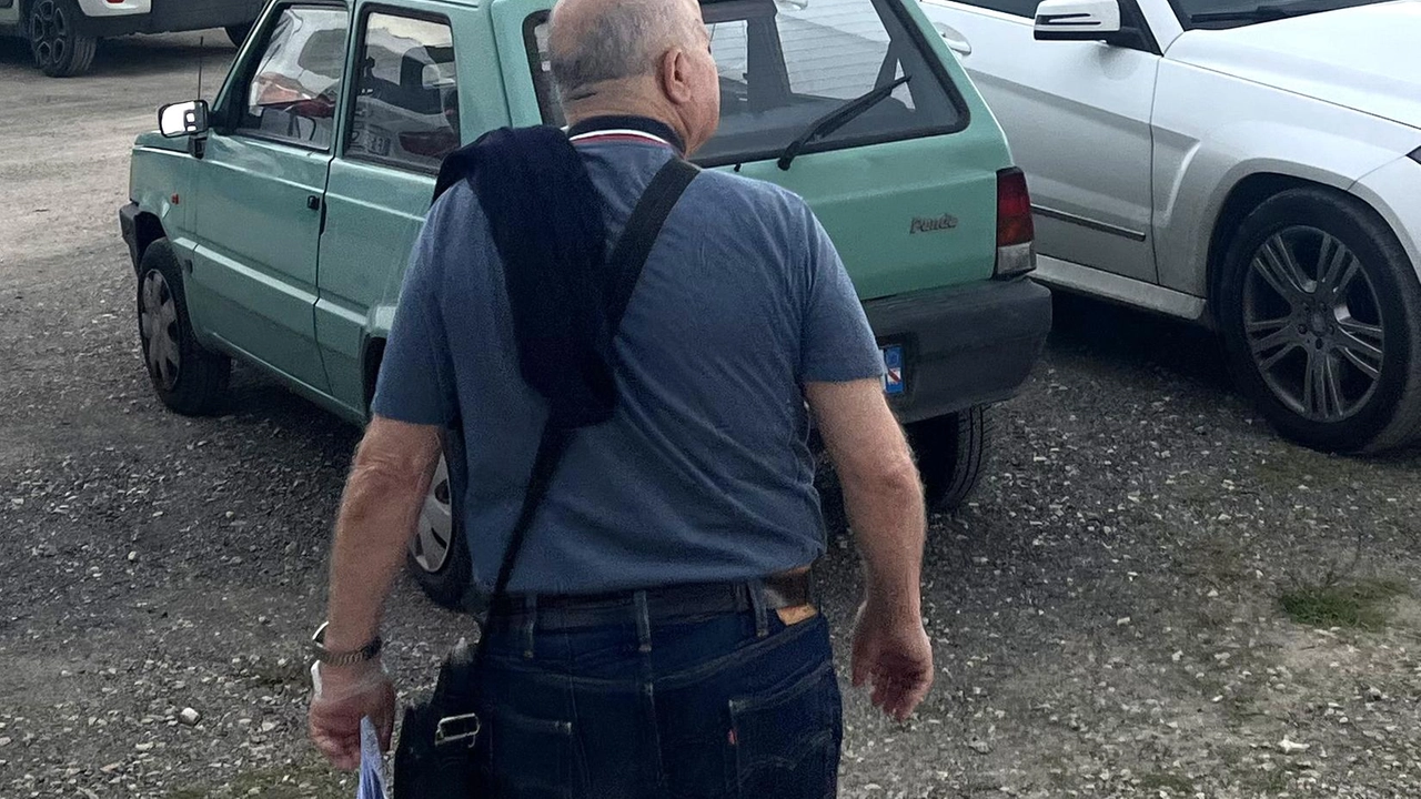 L’attuale situazione nel parcheggio sterrato dietro al Misericordia L’attuale situazione nel parcheggio sterrato dietro al Misericordia