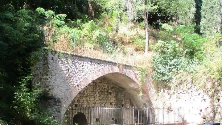 Il “Fontone” del Parco Sant’Anna fa parte della storia risorgimentale della. Questo piccolo monumento, carico di memoria, è... Il “Fontone” del Parco Sant’Anna fa parte della storia risorgimentale della. Questo piccolo monumento, carico di memoria, è...