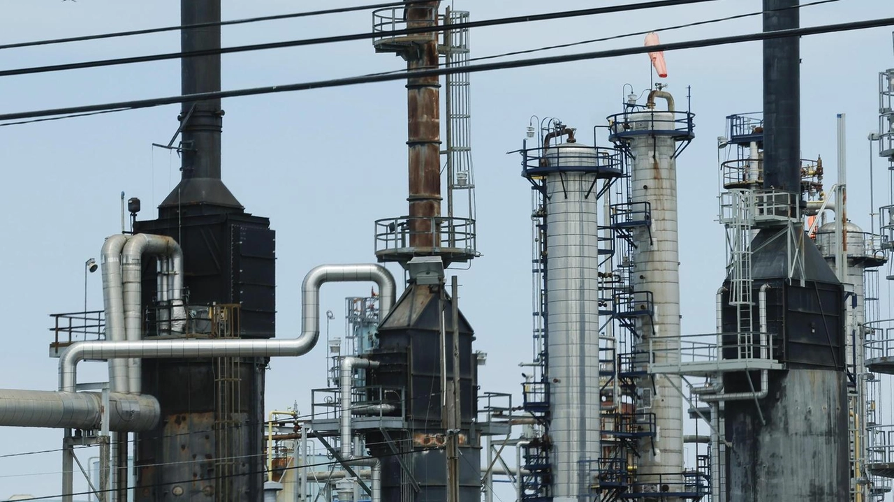 I contratti future sul mese di luglio salgono di oltre il 4% I contratti future sul mese di luglio salgono di oltre il 4%