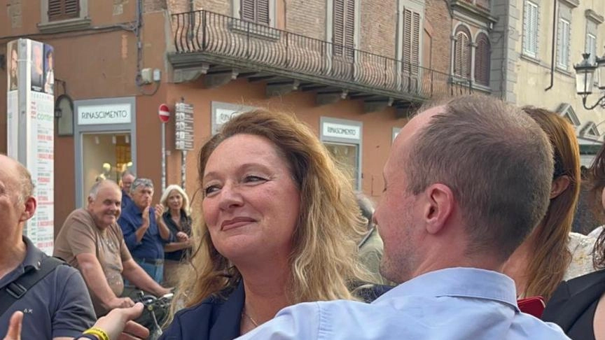 La procura di Firenze ha chiesto gli arresti domiciliari per la sindaca di Prato, Ilaria Bugetti, indagata per corruzione. La procura di Firenze ha chiesto gli arresti domiciliari per la sindaca di Prato, Ilaria Bugetti, indagata per corruzione.