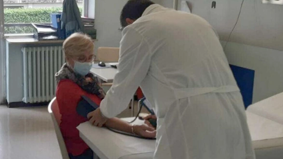 Le visite sono in. programma il 26, il 27 e il 28 di settembre negli ambulatori dell’ospedale San Jacopo con i medici di riferimento Le visite sono in. programma il 26, il 27 e il 28 di settembre negli ambulatori dell’ospedale San Jacopo con i medici di riferimento