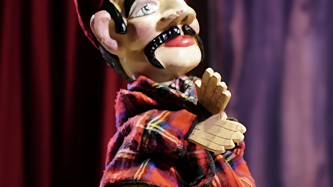 Imparare ad usare le marionette? Parte un corso di teatro con pupazzi e burattini al Teatro Lumière, per il quale... Imparare ad usare le marionette? Parte un corso di teatro con pupazzi e burattini al Teatro Lumière, per il quale...