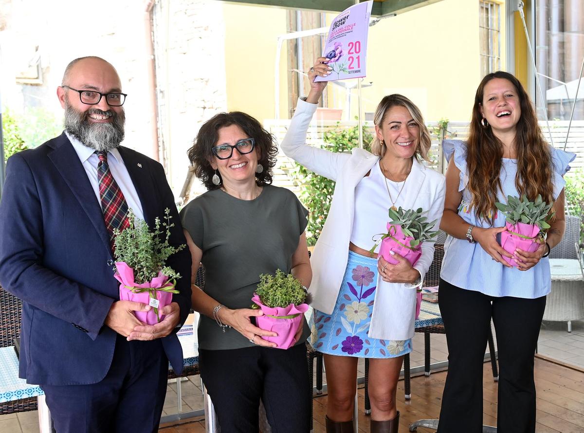 Lo Show dei fiori L’autunno dà spettacolo. Rose, iris e piante antiche in mostra