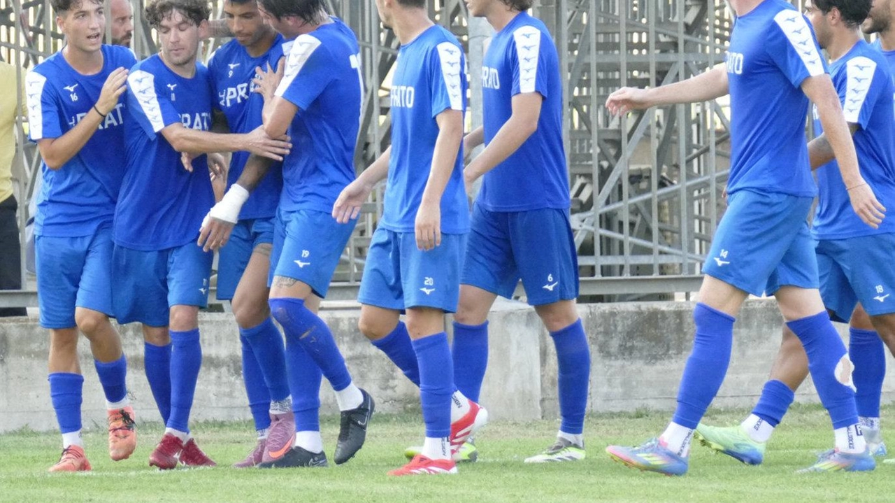 Amichevole intensa contro la Lucchese. Succede tutto nel finale. La squadra laniera sta cercando intesa e automatismi