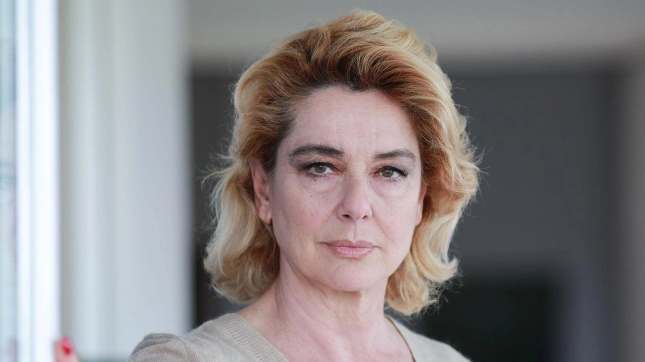 Monica Guerritore posticipa lo spettacolo "La sera della prima" al Teatro Comunale di Pietrasanta per garantire una migliore qualità della messa in scena. Rimborsi per i biglietti già acquistati entro il 23.08.2024. Monica Guerritore posticipa lo spettacolo "La sera della prima" al Teatro Comunale di Pietrasanta per garantire una migliore qualità della messa in scena. Rimborsi per i biglietti già acquistati entro il 23.08.2024.