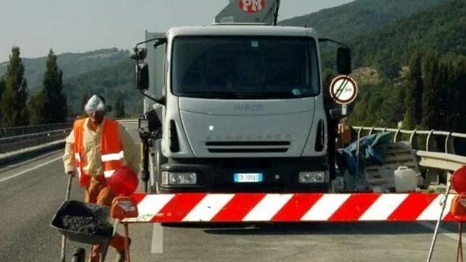 stop ai tir al ponte di serravalle  associazioni sul piede di guerra    decisione presa sulle nostre teste 