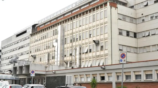 L'ospedale Misericordia di Grosseto. Una donna ha seminato il panico al pronto soccorso
