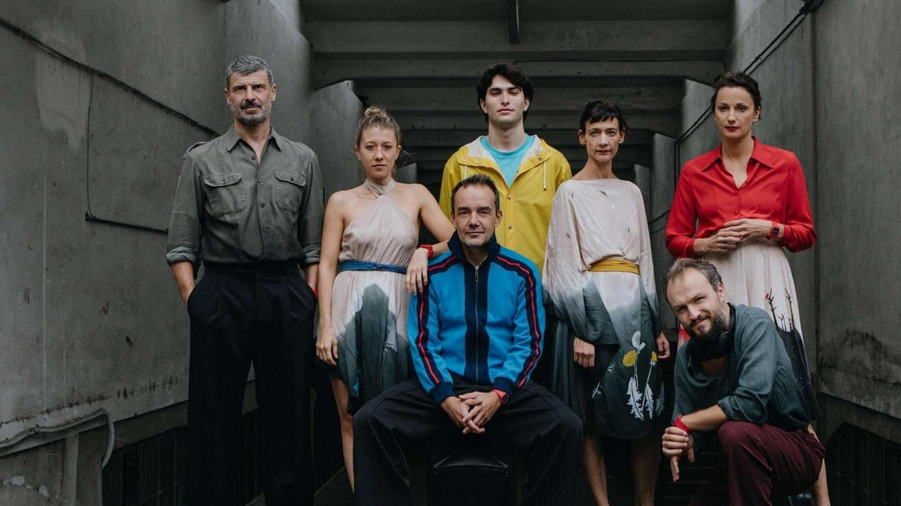 Da stasera va in scena al teatro Fabbricone in prima nazionale lo spettacolo «Beautiful creatures»: produzione del Met in collaborazione con lacasadargilla Da stasera va in scena al teatro Fabbricone in prima nazionale lo spettacolo «Beautiful creatures»: produzione del Met in collaborazione con lacasadargilla