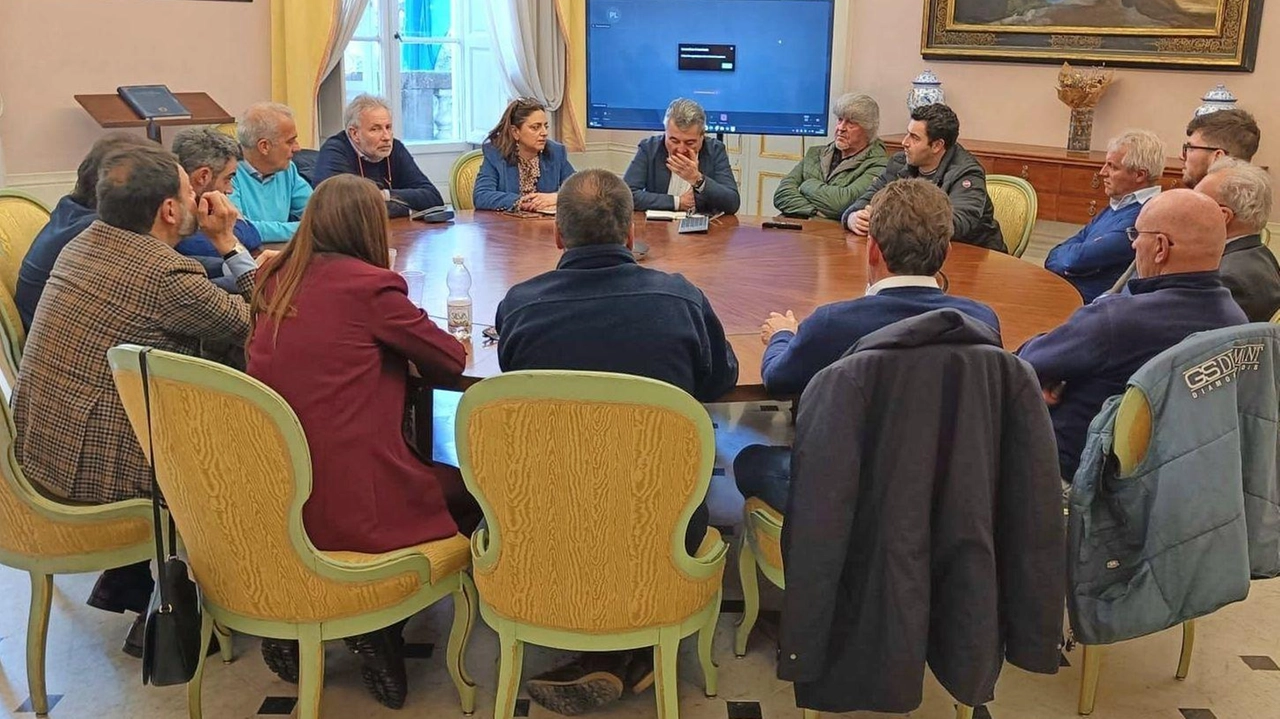 A Palazzo Ducale il tavolo convocato da Cna sulla sicurezza degli autostrasporti A Palazzo Ducale il tavolo convocato da Cna sulla sicurezza degli autostrasporti