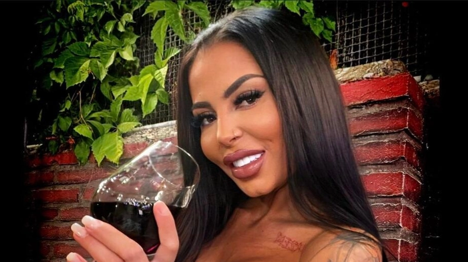 Maria Denisa Adas, la trentenne di origini romene sparita dal residence Ferrucci a Prato